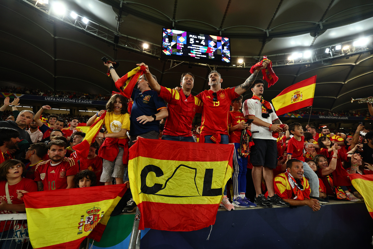 国内球队在大洲杯赛中表现出色,赢得球迷喝彩的简单介绍 国内球队在大洲杯赛中表现出色,赢得球迷喝彩的简单介绍