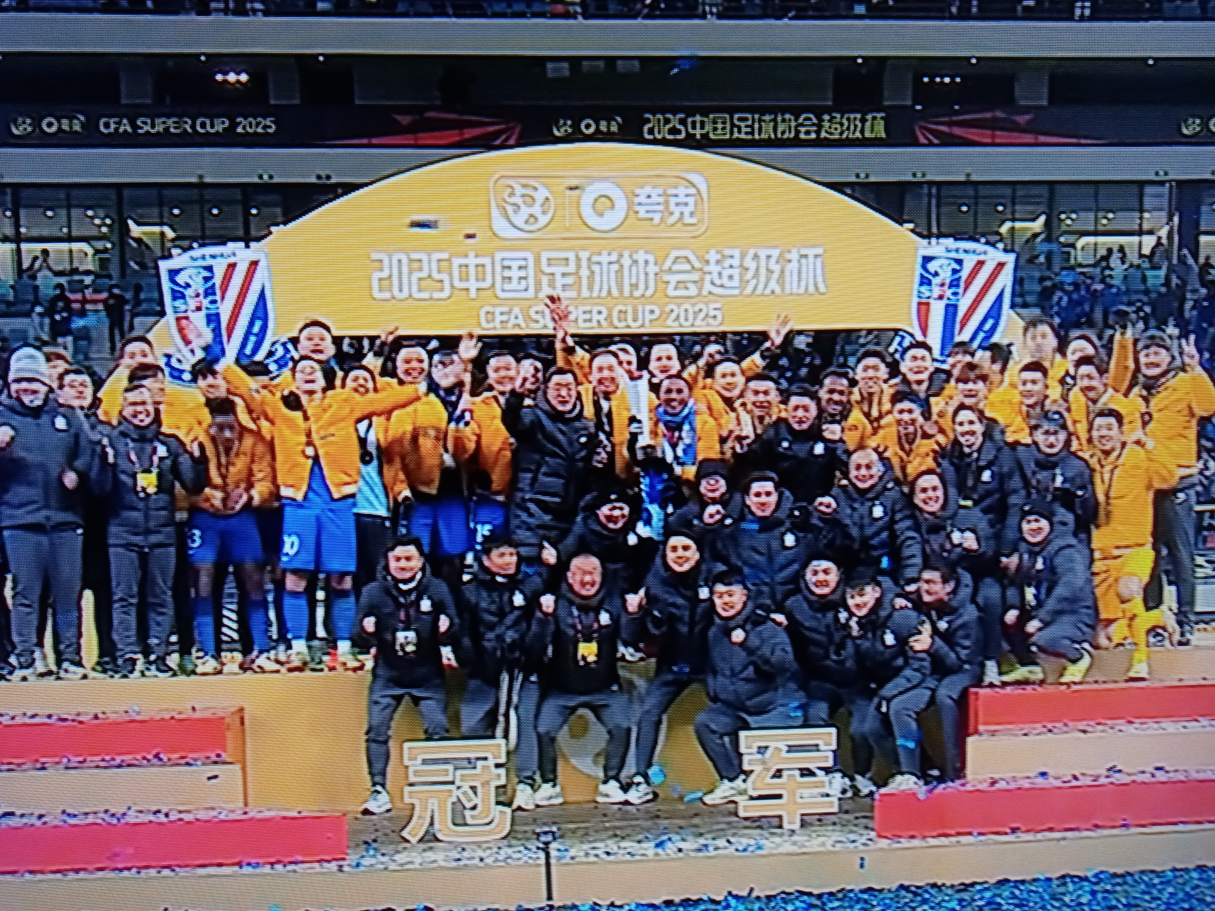 包含国际足球赛事备受期待,中国代表队备战工作有序的词条 包含国际足球赛事备受期待,中国代表队备战工作有序的词条