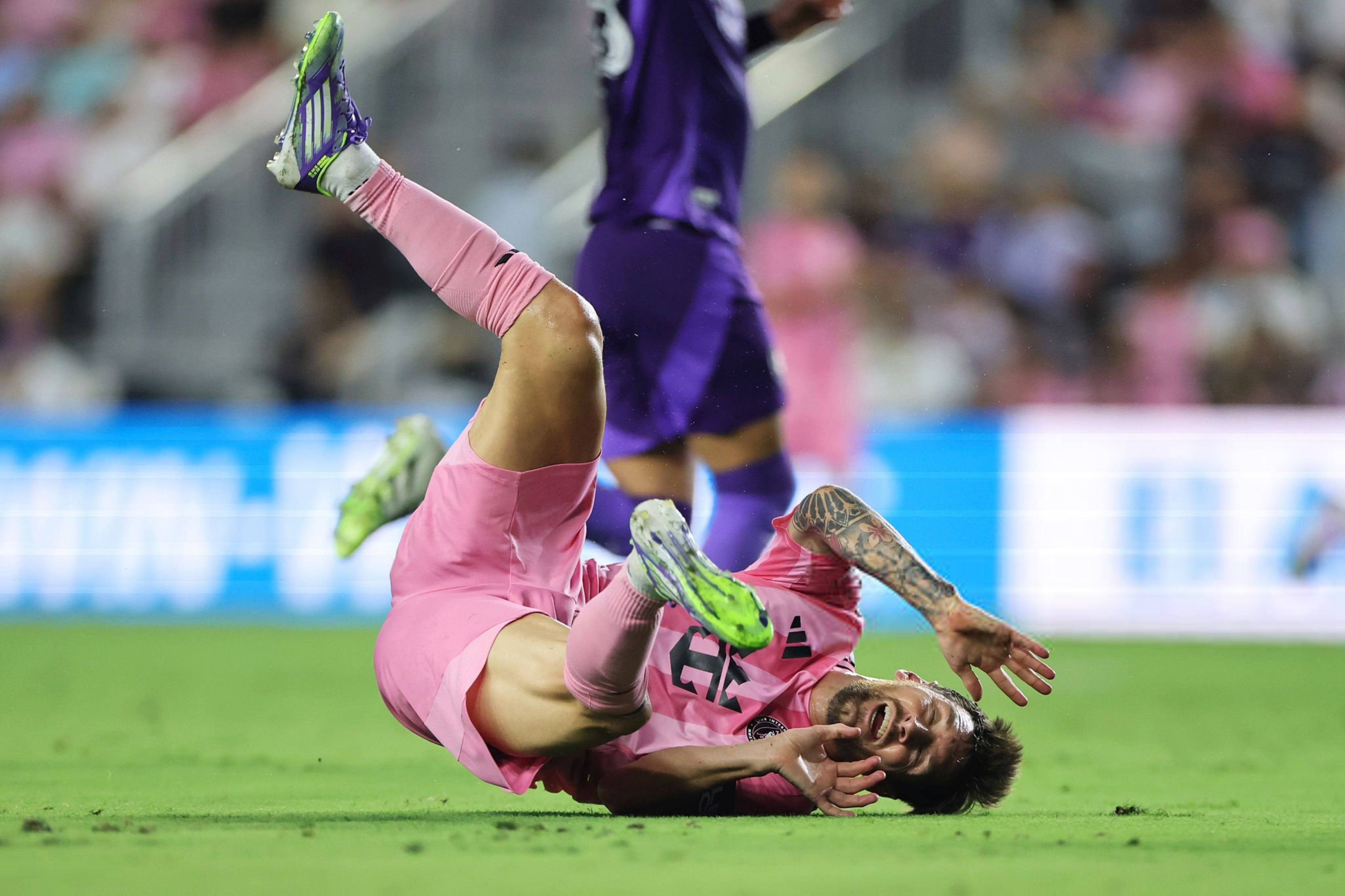 包含梅西再添进球无措:穆里尼奥直接批评的词条 包含梅西再添进球无措:穆里尼奥直接批评的词条