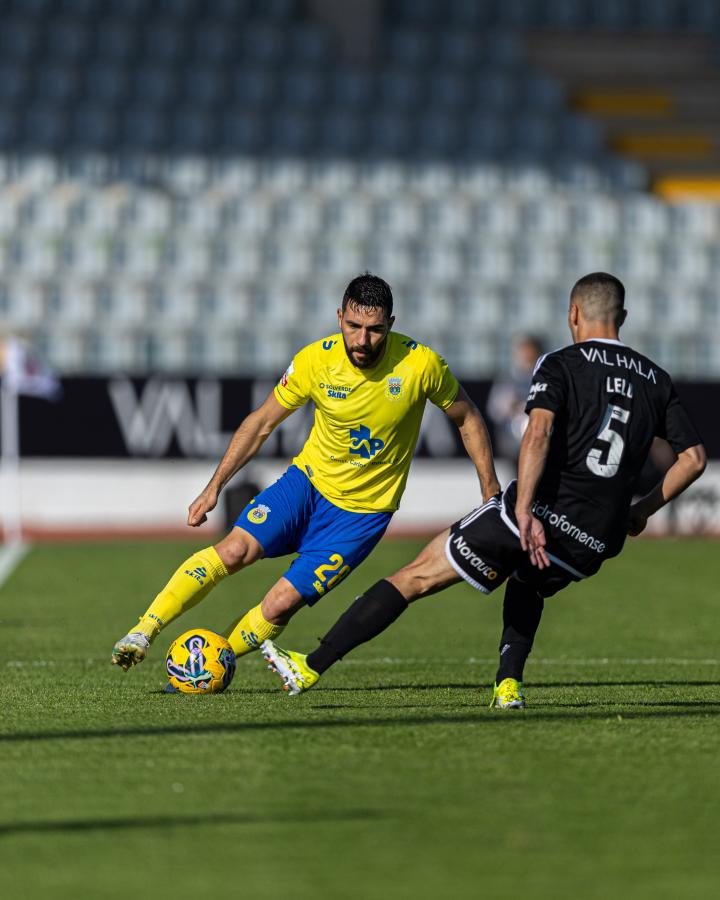 九州平台-基尔斯坦中场传球精准，助球队取胜(基尔斯坦中场传球精准,助球队取胜怎么办)
