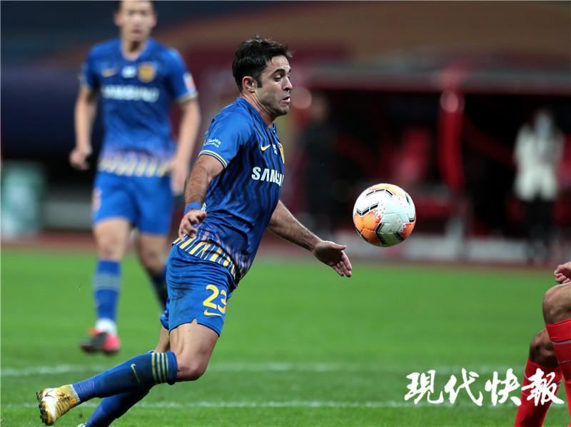 关于索尔汉普顿客场战平，相互厮杀，战出平局的信息