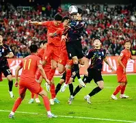 欧预赛比赛胜负难料关键时刻士气高涨(步行者逆转掘金队士气高涨) 欧预赛比赛胜负难料关键时刻士气高涨(步行者逆转掘金队士气高涨)