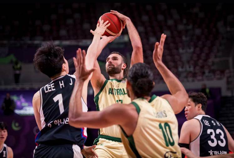 澳大利亚队队员们发挥出色，实力雄厚